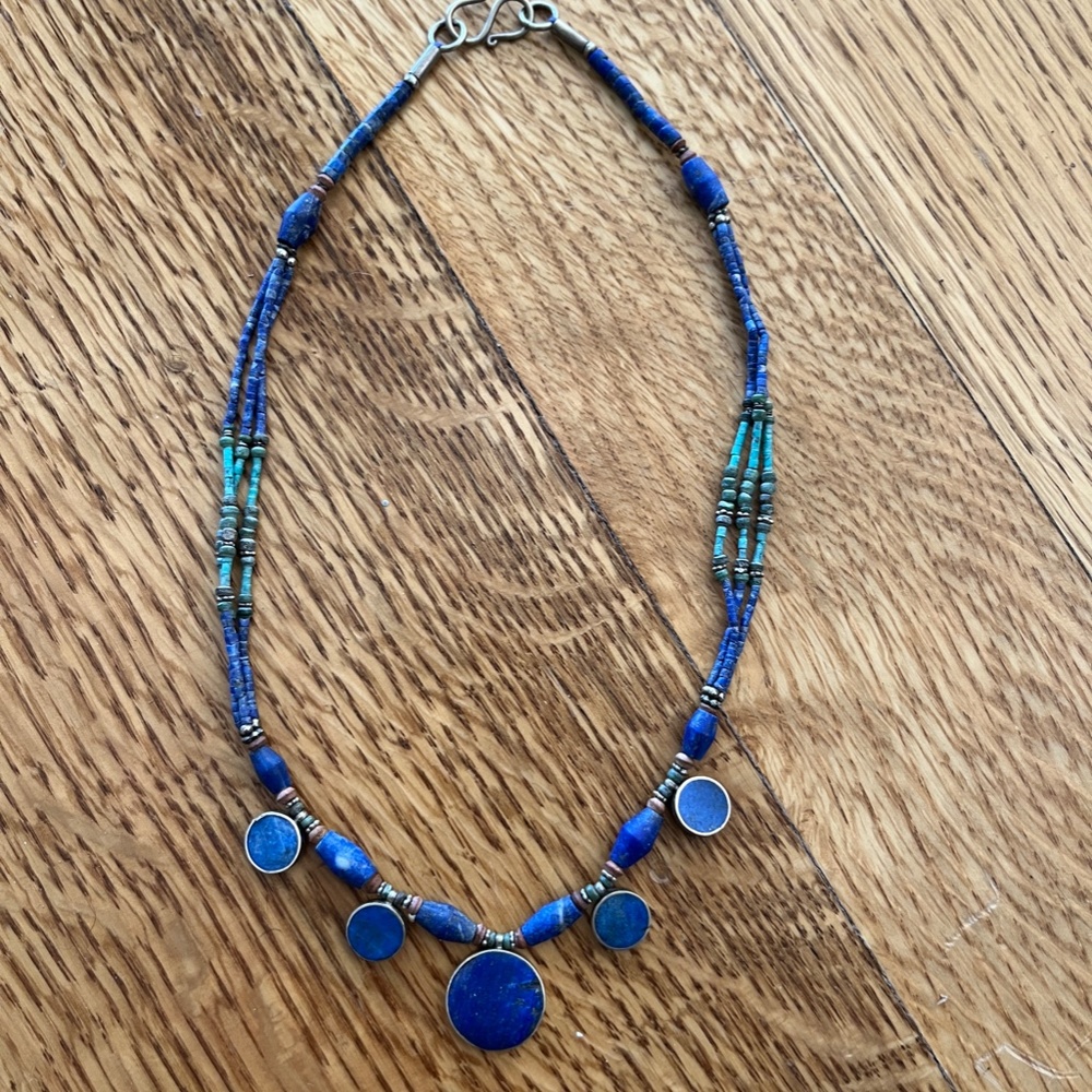 Beautiful, vintage Lapis, turquoise and silver necklace.  Excellent condition